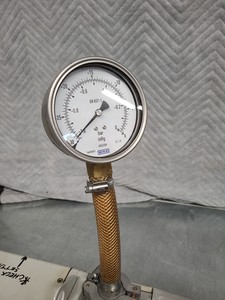 Thumbnail image of Edwards 12 RV12 Rotary Vane Vacuum Pump Lab