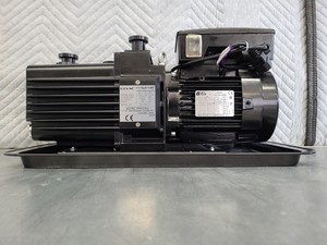 Thumbnail image of Ulvac Kiko Inc. GLD 136 Rotary Vacuum Pump Lab