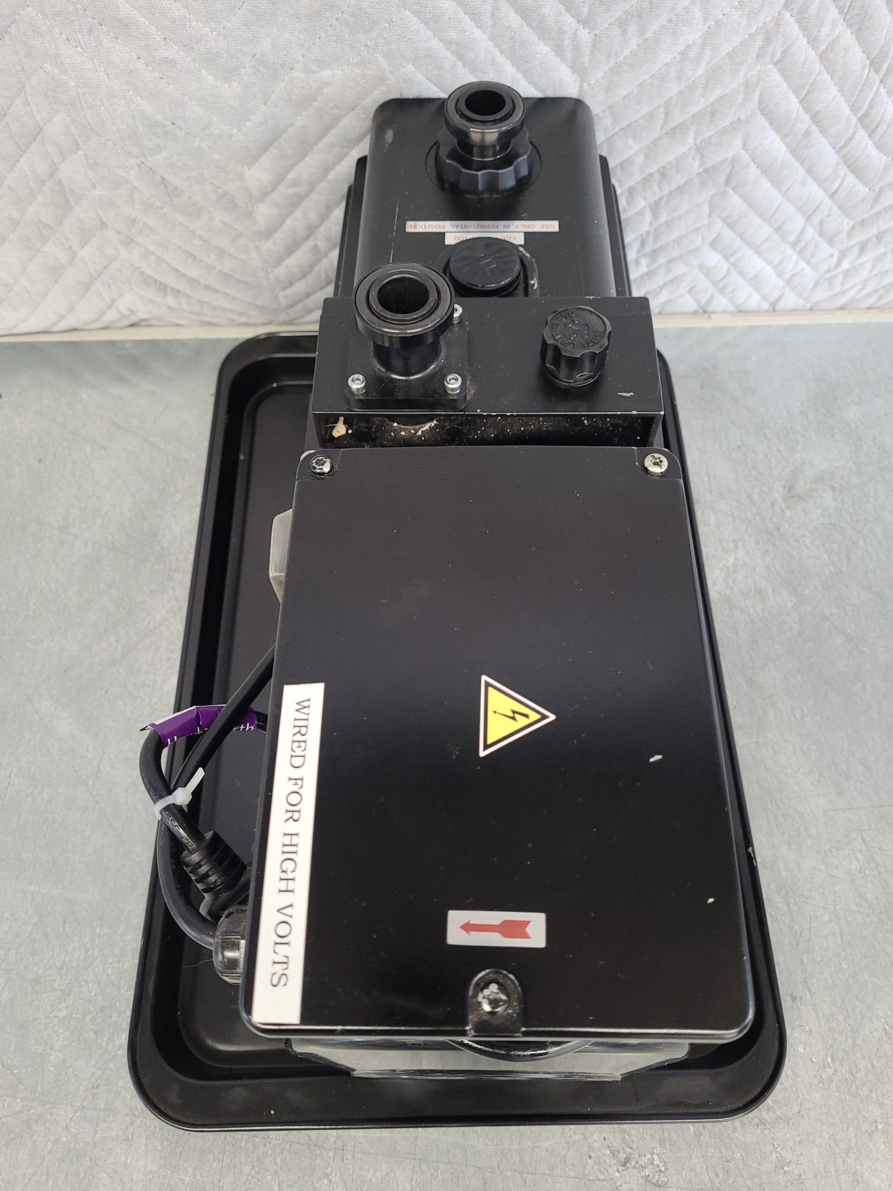 Image of Ulvac Kiko Inc. GLD 136 Rotary Vacuum Pump Lab