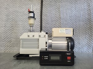 Thumbnail image of Hanning Elektro-Werke Trivac Vacuum Pump Typ D4B Lab