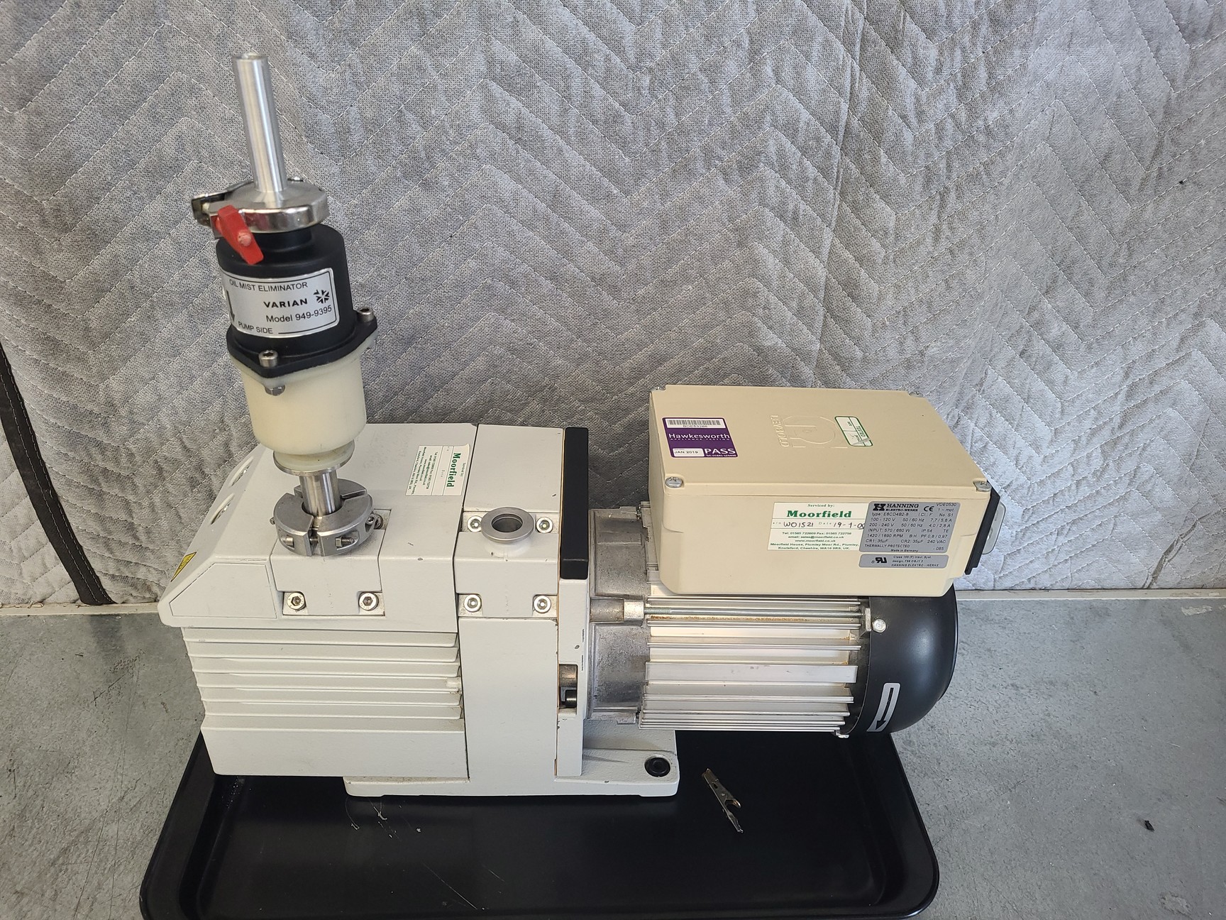 Image of Hanning Elektro-Werke Trivac Vacuum Pump Typ D4B Lab