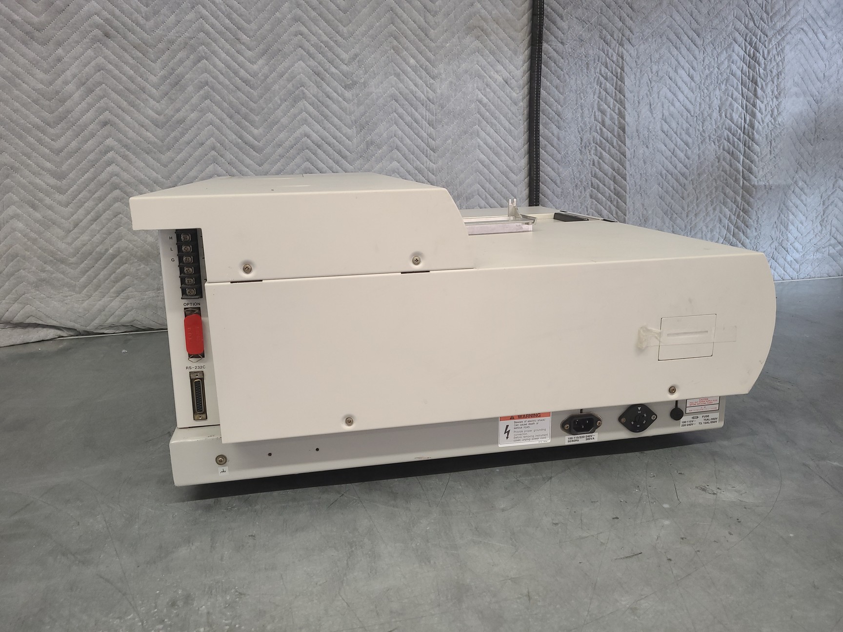 Image of Hitachi UV-VIS Spectrophotometer U-3310 Lab