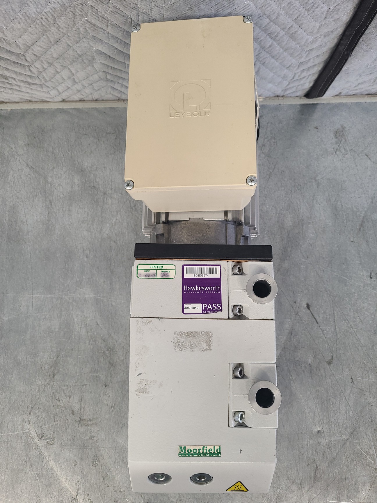 Image of Hanning Elektro-Werke Trivac Rotary Vane Vacuum Pump Typ D8B Lab