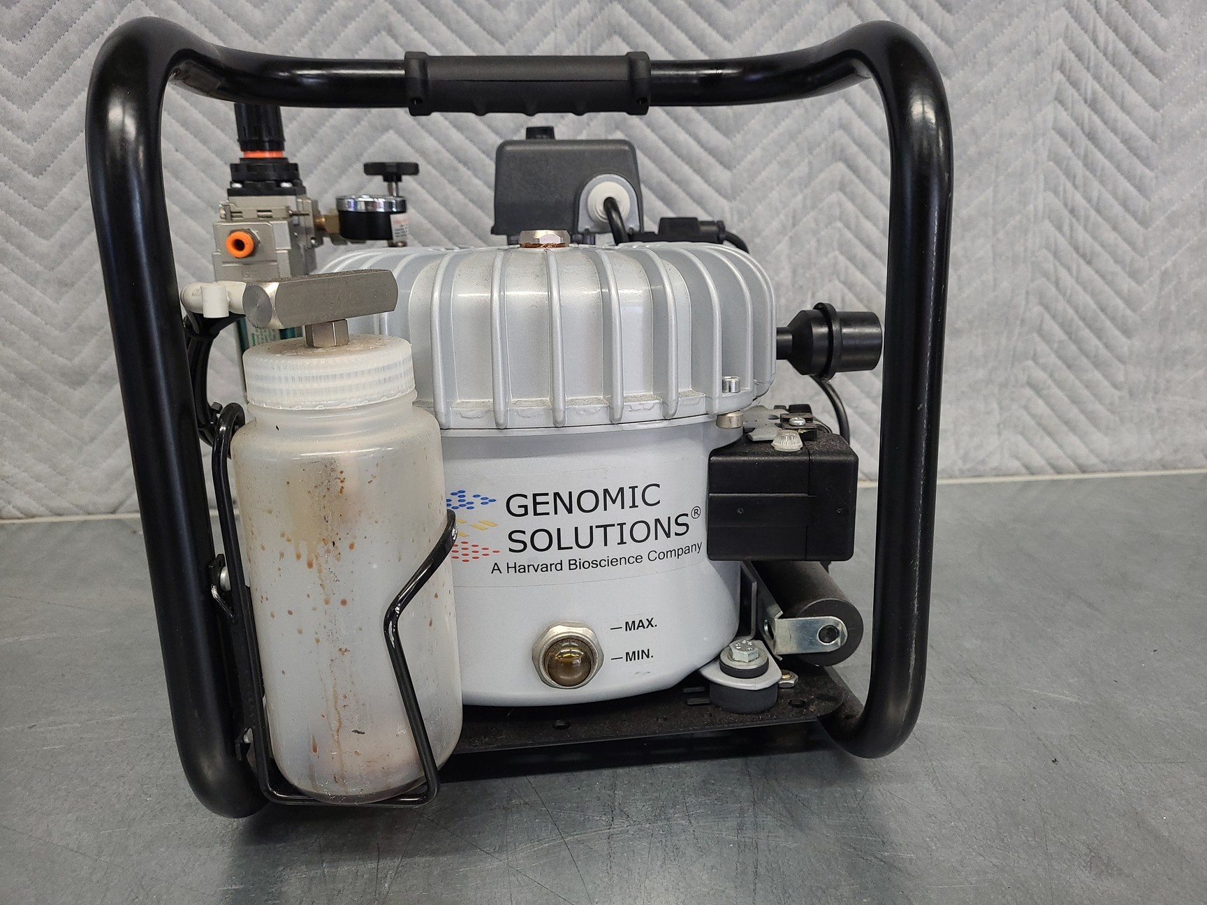 Genomic Solutions Jun-Air Mini Air Compressor Lab