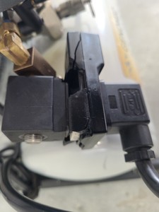 Thumbnail image of Genomic Solutions Jun-Air Compressor DK-9400 Model 6 Lab