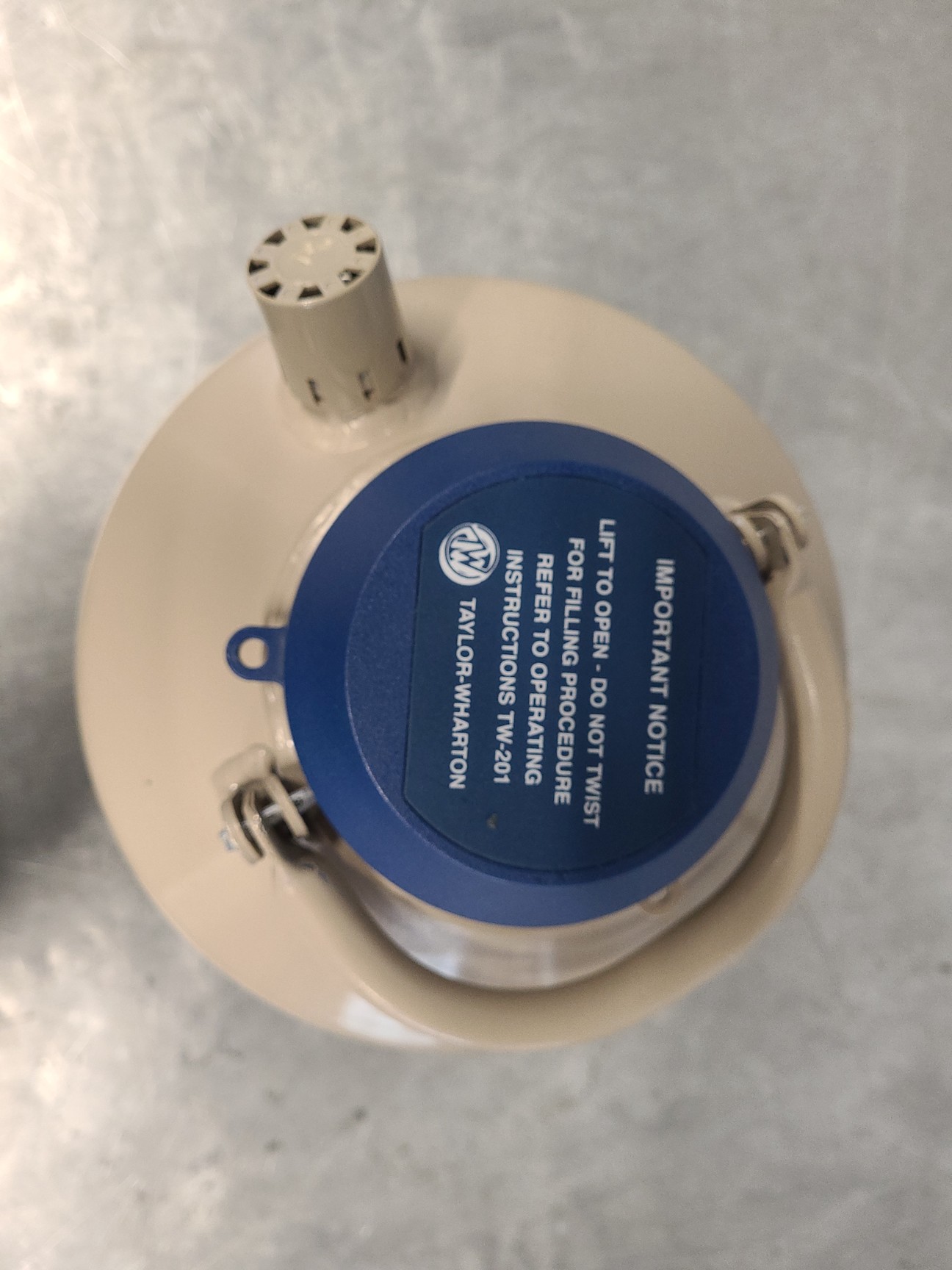 Image of Taylor-Wharton CP100 Liquid Nitrogen Storage Tank Lab