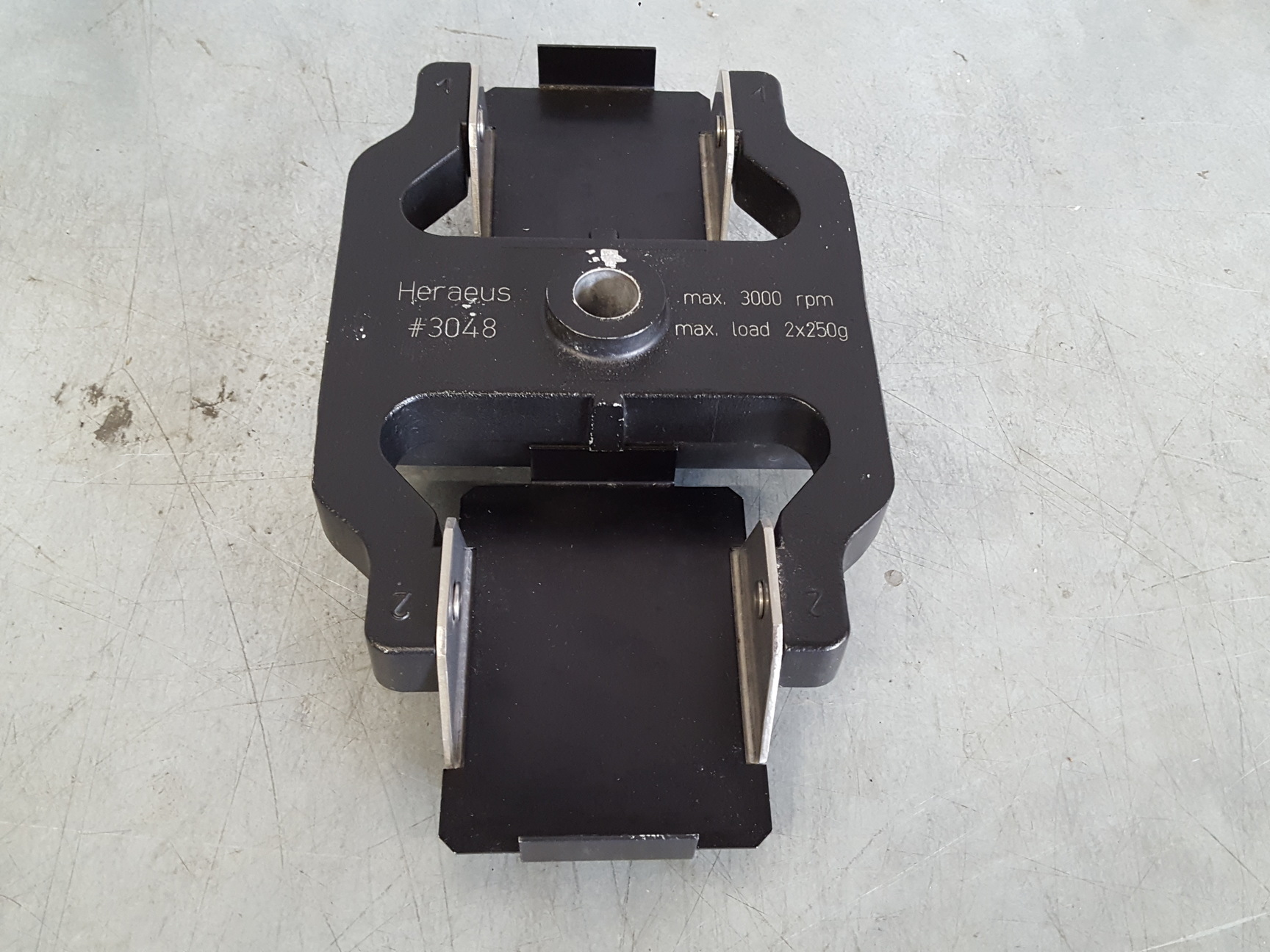 Image of Heraeus #3048 2 x 25g 3000rpm Swinging Bucket Centrifuge Rotor Lab