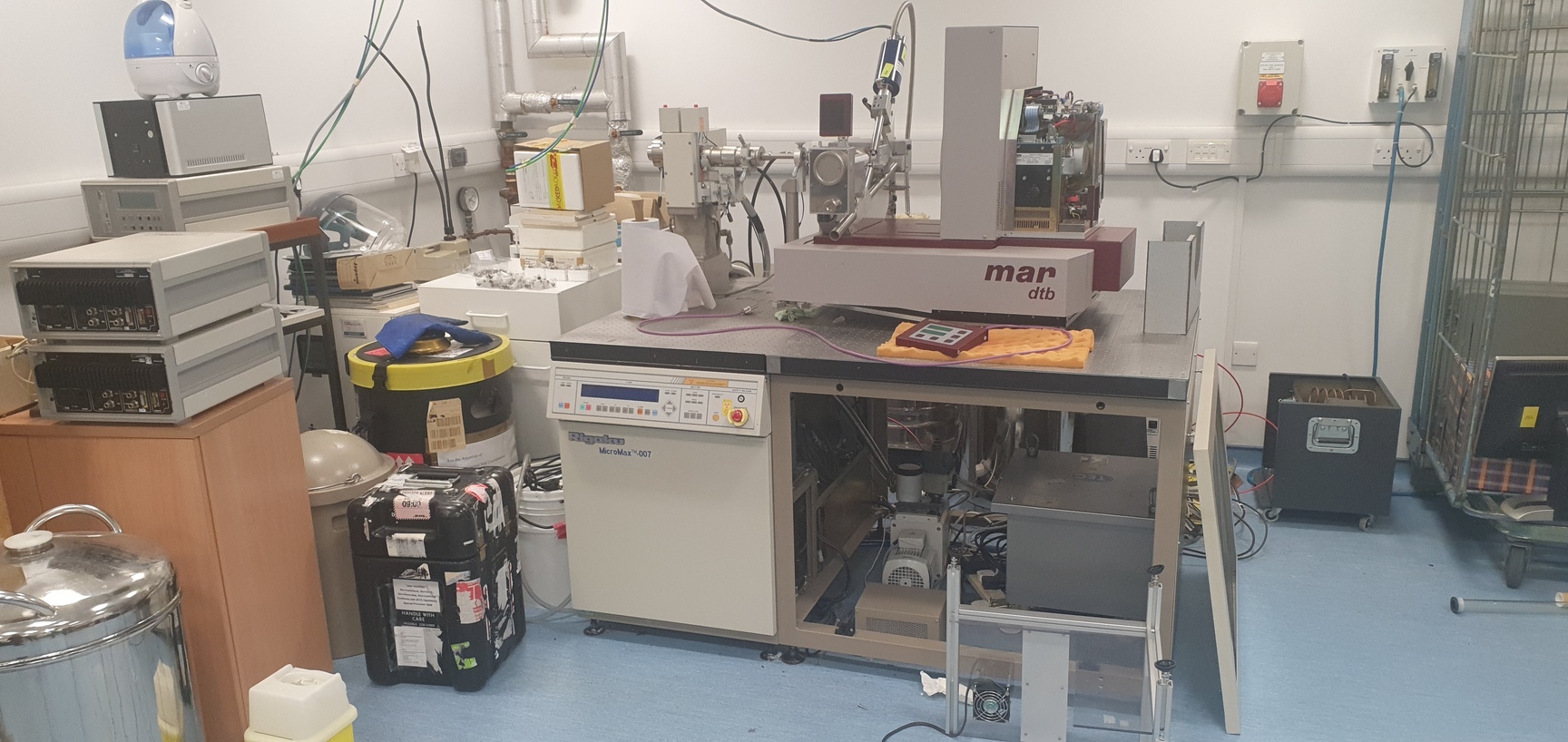 Image of Rigaku Micro Max 007 X-ray Generator System Protein Crystallography + Marcam CCD