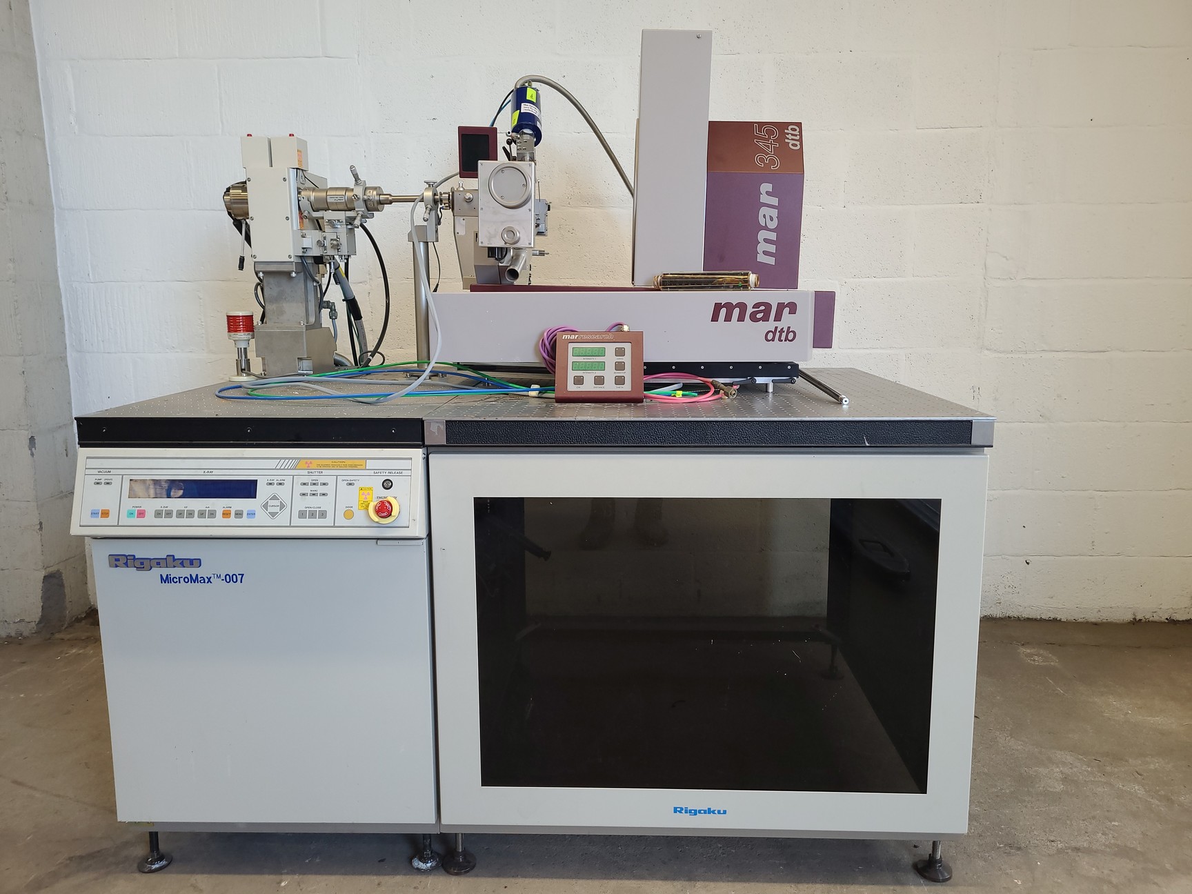 Image of Rigaku Micro Max 007 X-ray Generator System Protein Crystallography + Marcam CCD
