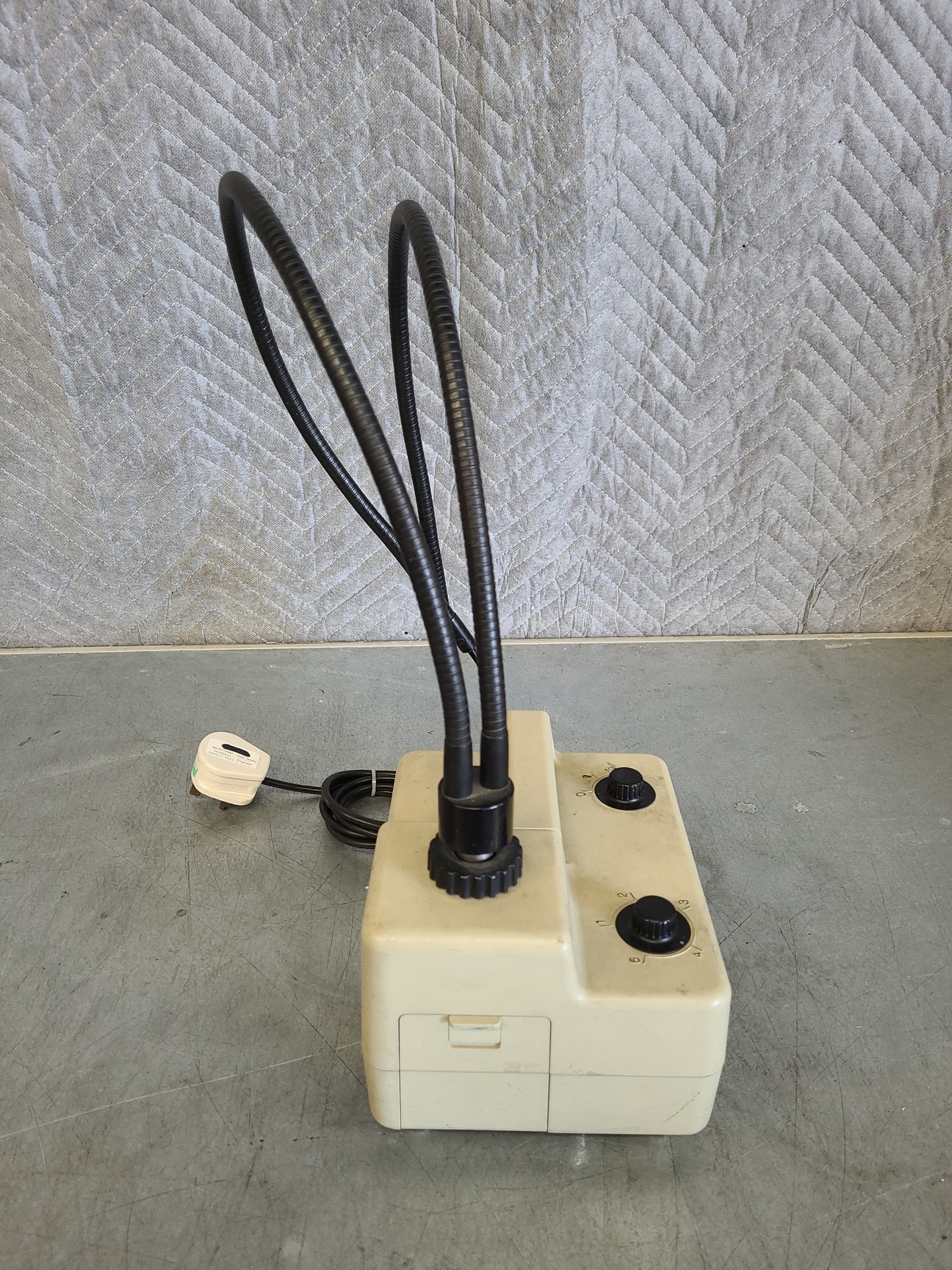 Image of Rigaku Micro Max 007 X-ray Generator System Protein Crystallography + Marcam CCD