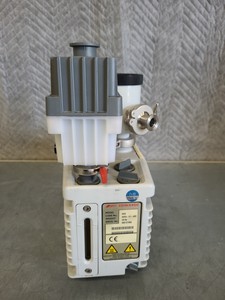 Thumbnail image of Rigaku Micro Max 007 X-ray Generator System Protein Crystallography + Marcam CCD