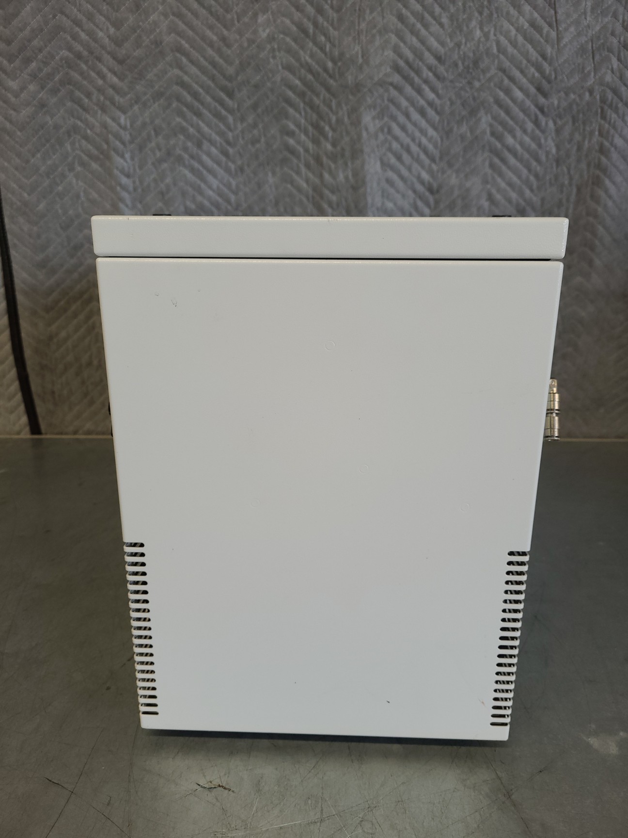 Image of Rigaku Micro Max 007 X-ray Generator System Protein Crystallography + Marcam CCD