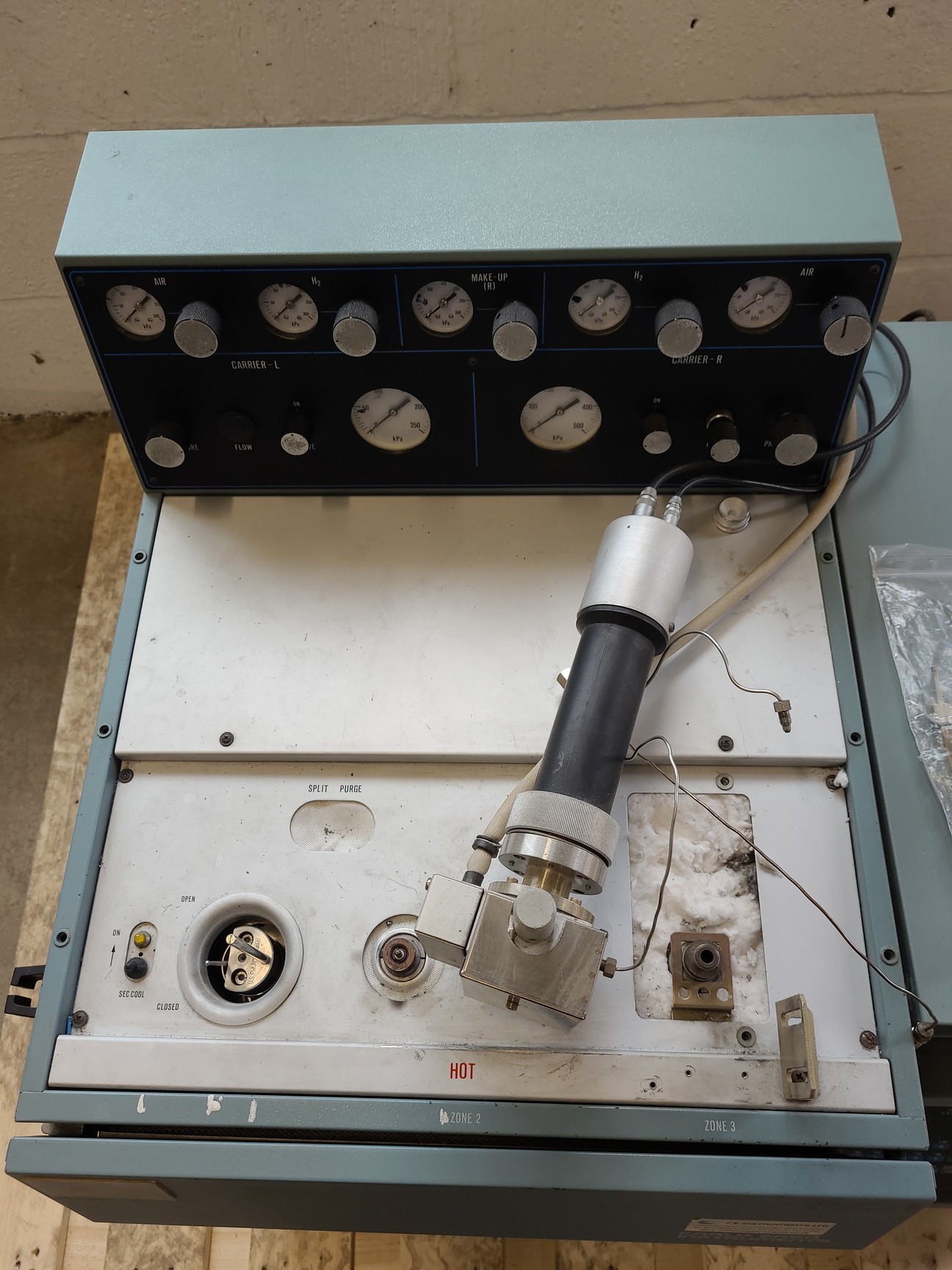 Image of Carlo Erba Instruments HRGC 5300 Gas Chromatograph - Cryo 520, LIN 500, FPD 500 