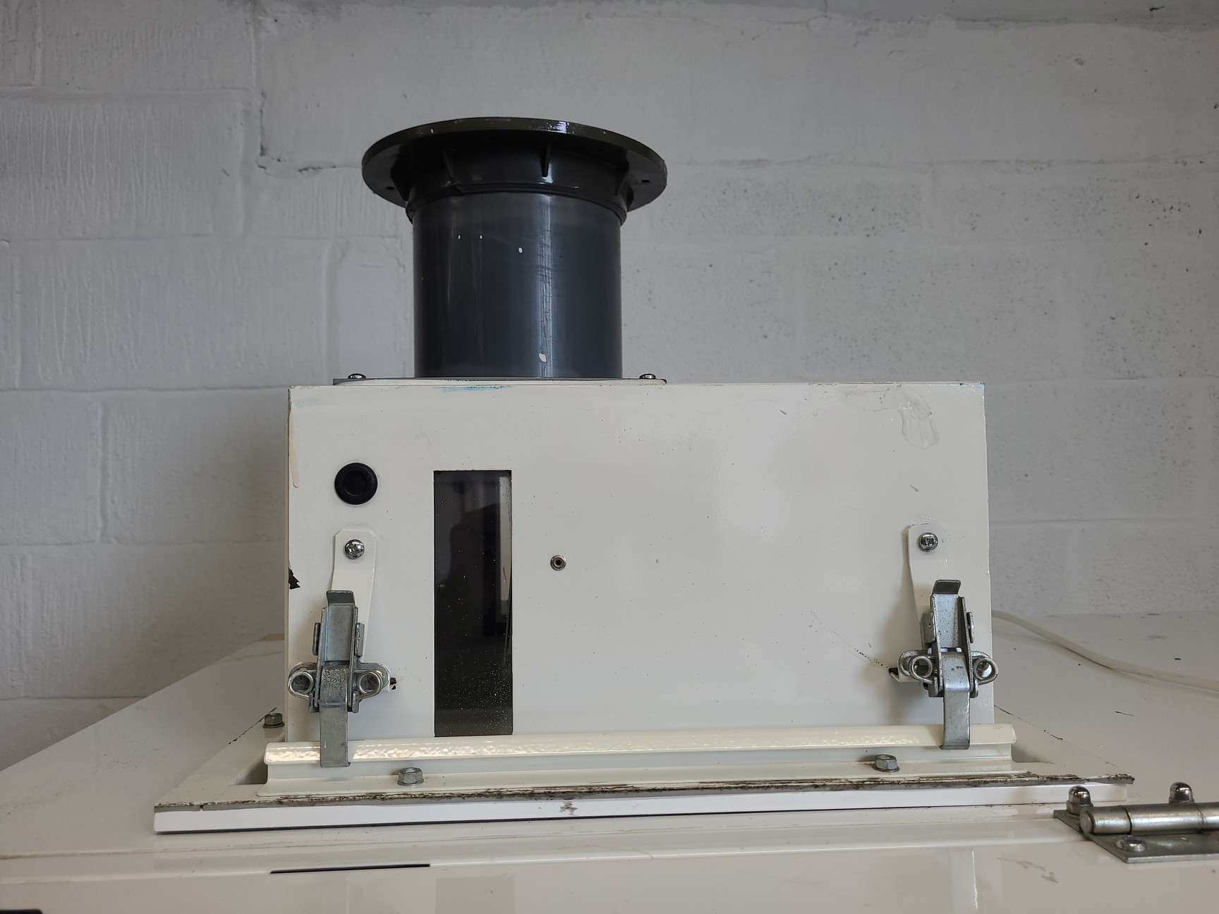 Image of Microflow Biological Safety Cabinet Ducted Lab