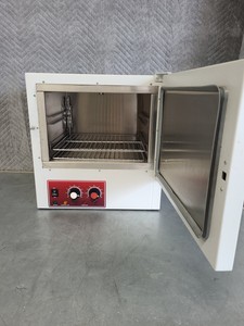 Thumbnail image of Genlab MINI/30/SS General Purpose Laboratory Incubator Lab