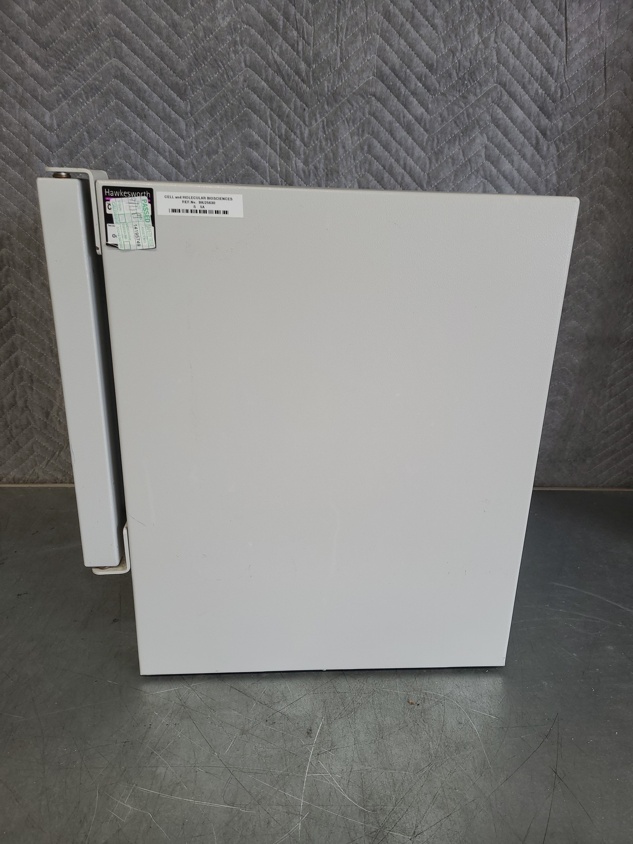 Image of Genlab MINI/30/SS General Purpose Laboratory Incubator Lab