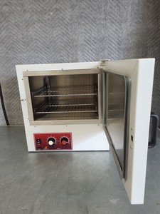 Thumbnail image of Genlab MINI/30/SS General Purpose Laboratory Incubator Lab