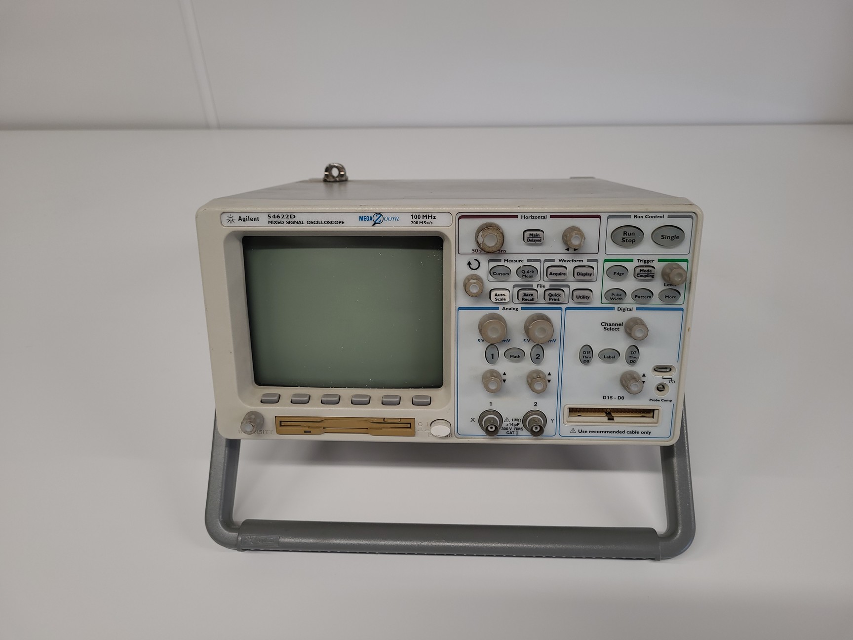 Image of Agilent Digital Mixed Signal Oscilloscope 54622D Lab