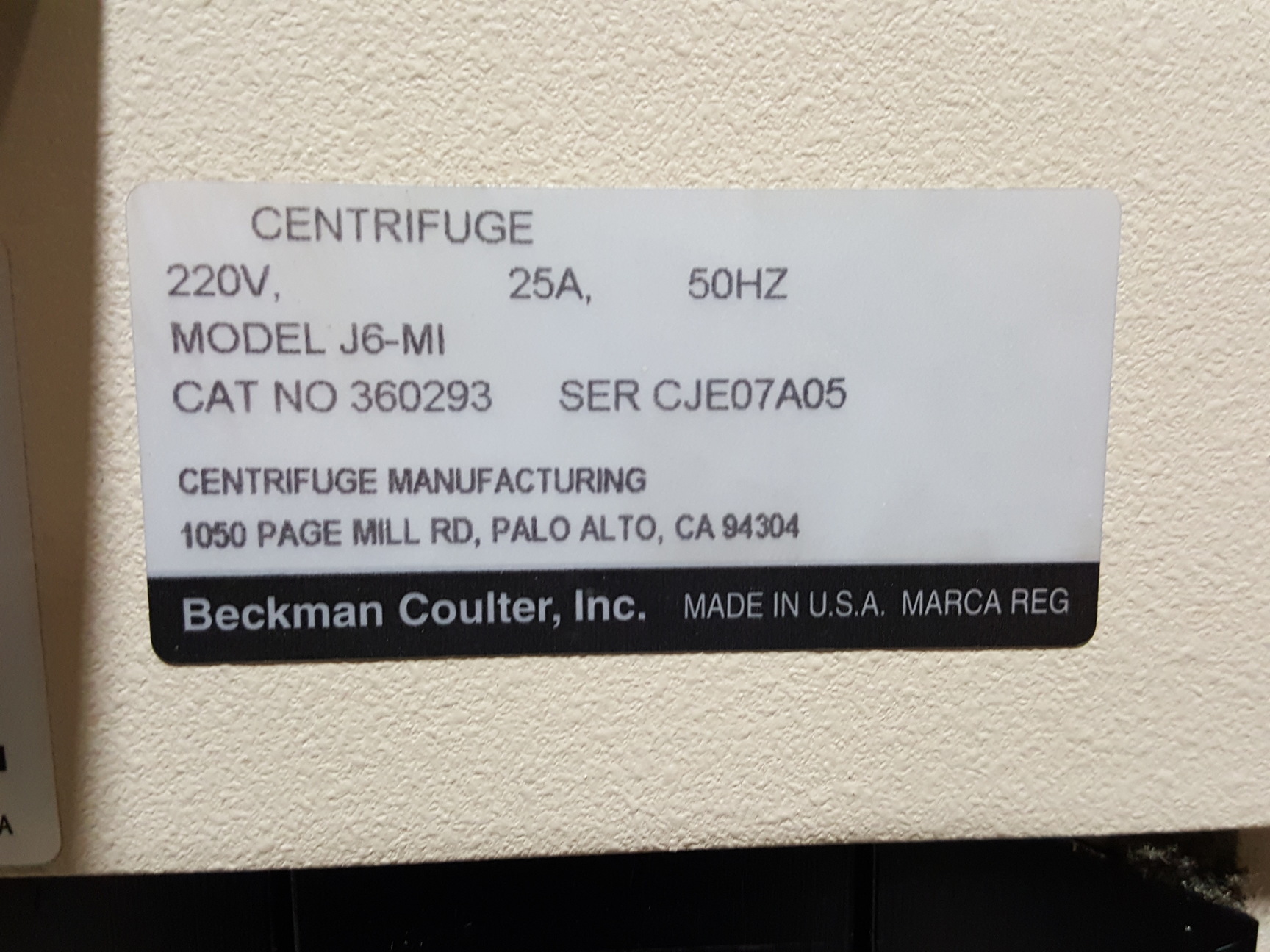 Image of Beckman J6-MI Centrifuge