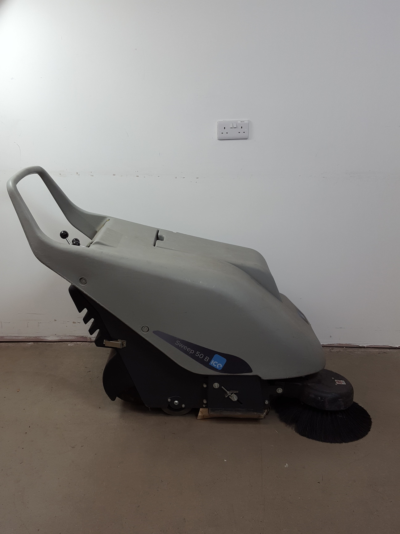 Image of ICE Sweep 50 B Compact Pedestrian Sweeping - Commercial Sweeper Machine