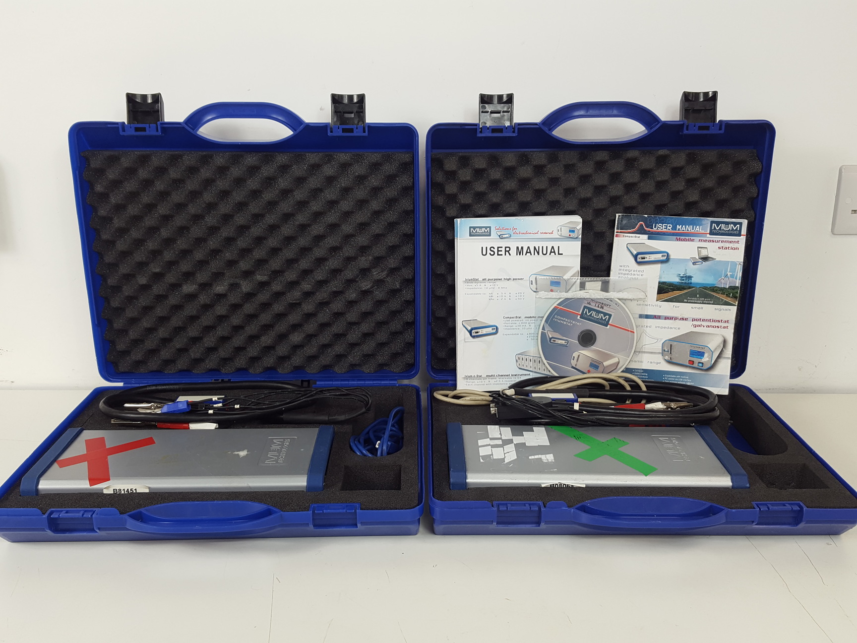 Image of 2 x Ivium Technologies CompactStat Mobile Measurement Stations Lab