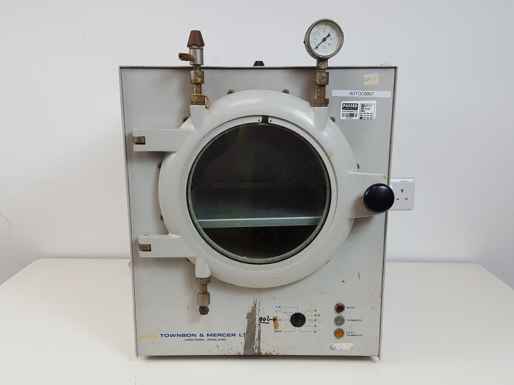 Image of Townson & Mercer Vacuum Oven