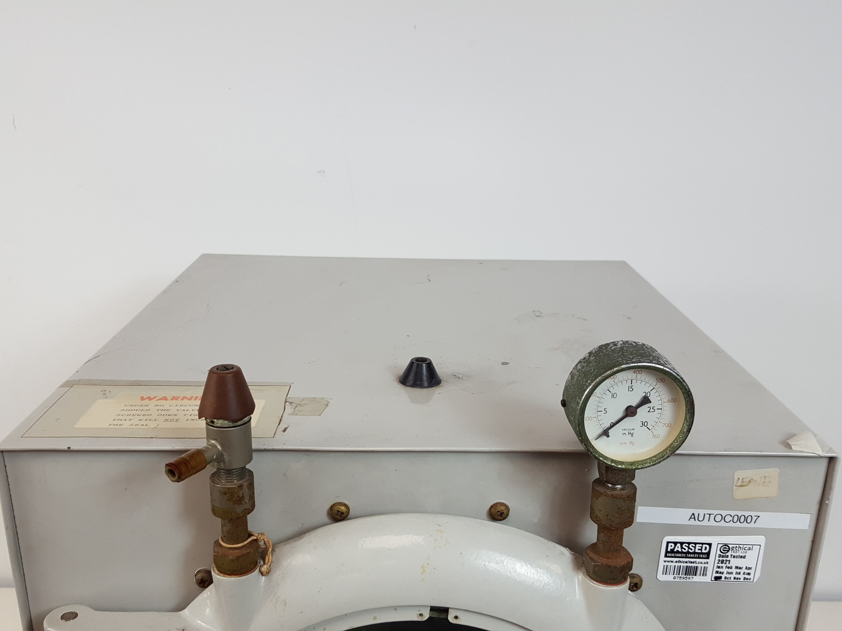 Image of Townson & Mercer Vacuum Oven