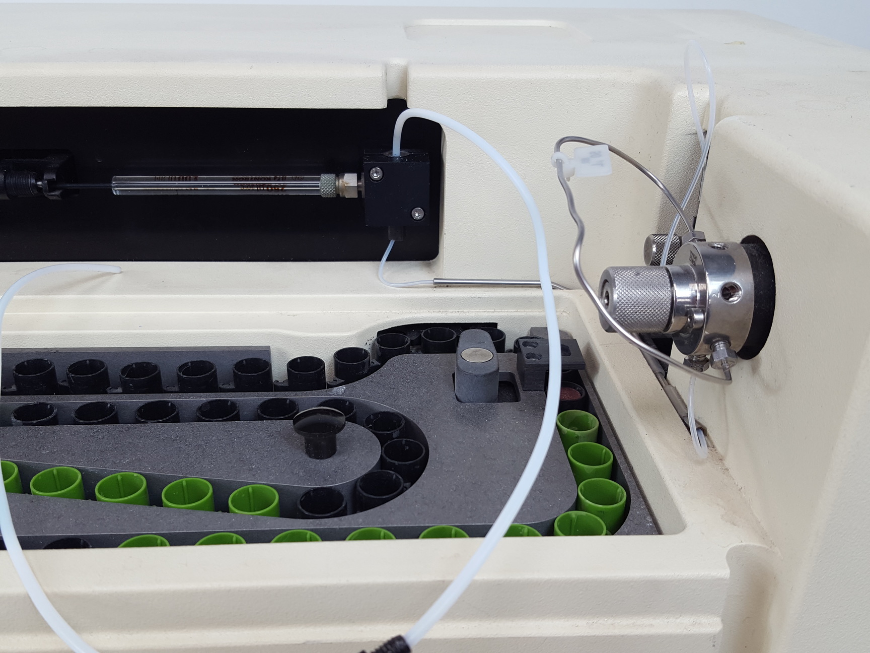 Image of Kontron Instruments HPLC Analysis System - 2x HPLC 360 Autosampler 2 x 325 Pump