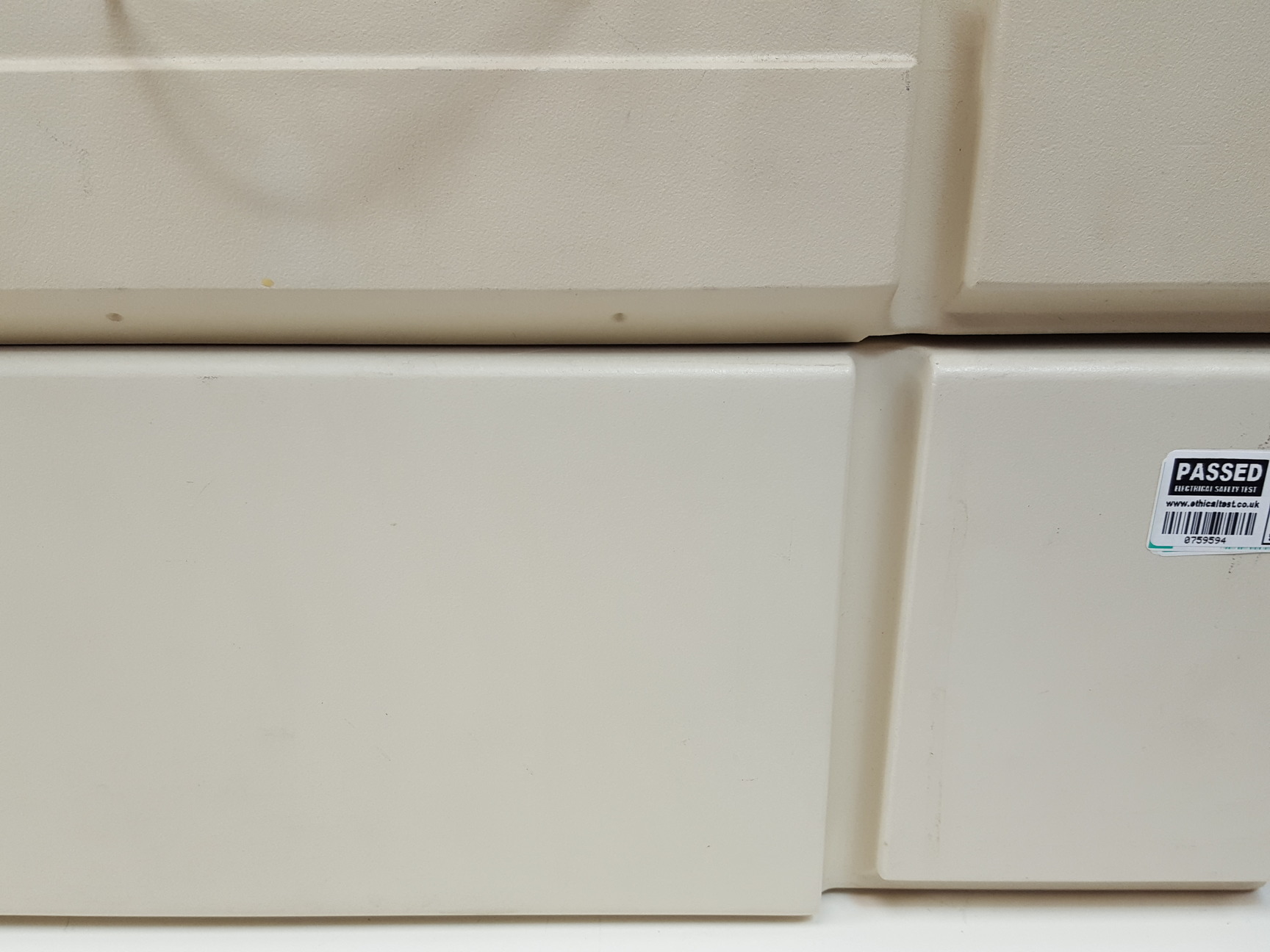 Image of Kontron Instruments HPLC Analysis System - 2x HPLC 360 Autosampler 2 x 325 Pump