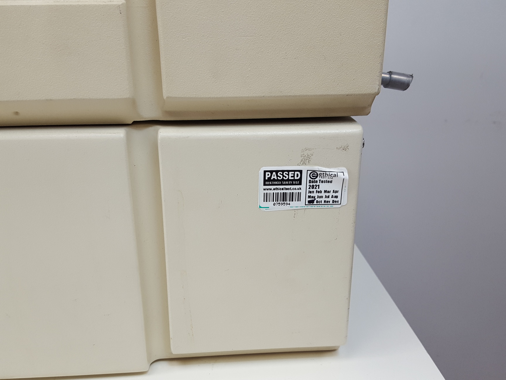 Image of Kontron Instruments HPLC Analysis System - 2x HPLC 360 Autosampler 2 x 325 Pump