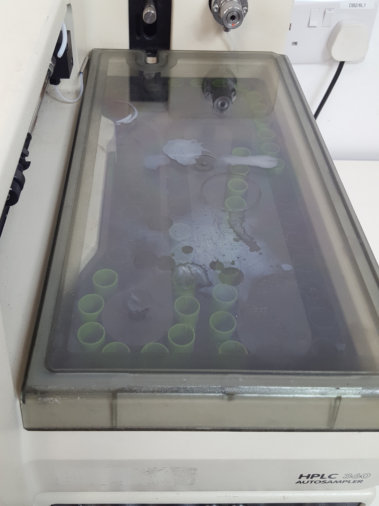 Image of Kontron Instruments HPLC Analysis System - 2x HPLC 360 Autosampler 2 x 325 Pump