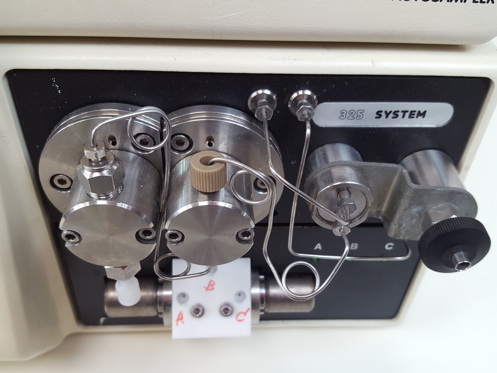 Image of Kontron Instruments HPLC Analysis System - 2x HPLC 360 Autosampler 2 x 325 Pump