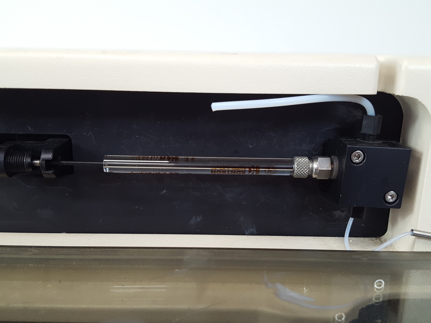 Image of Kontron Instruments HPLC Analysis System - 2x HPLC 360 Autosampler 2 x 325 Pump