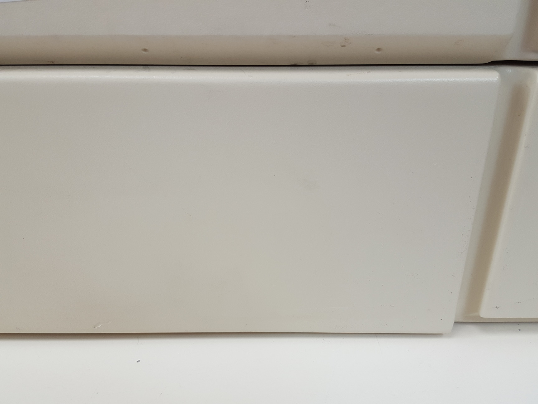 Image of Kontron Instruments HPLC Analysis System - 2x HPLC 360 Autosampler 2 x 325 Pump