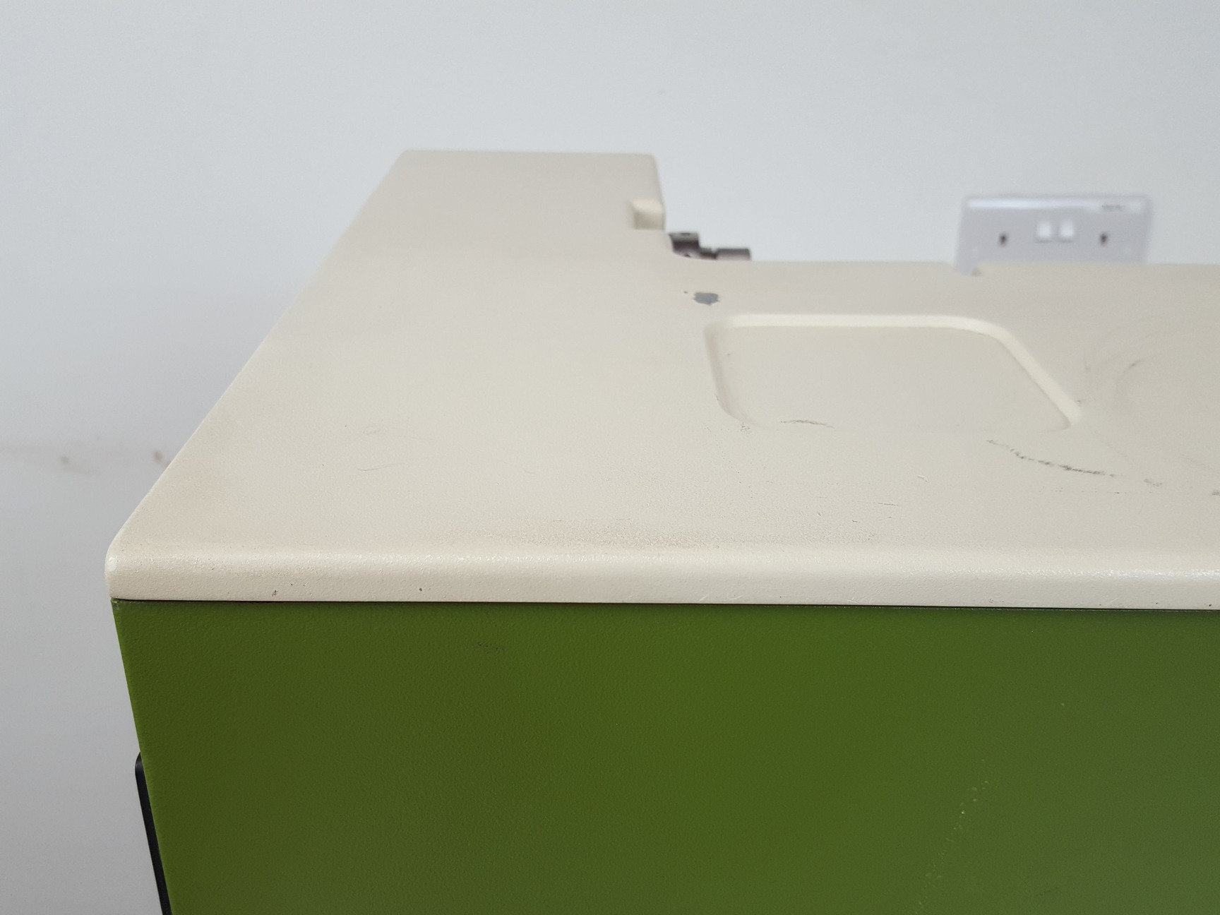 Image of Kontron Instruments HPLC Analysis System - 2x HPLC 360 Autosampler 2 x 325 Pump