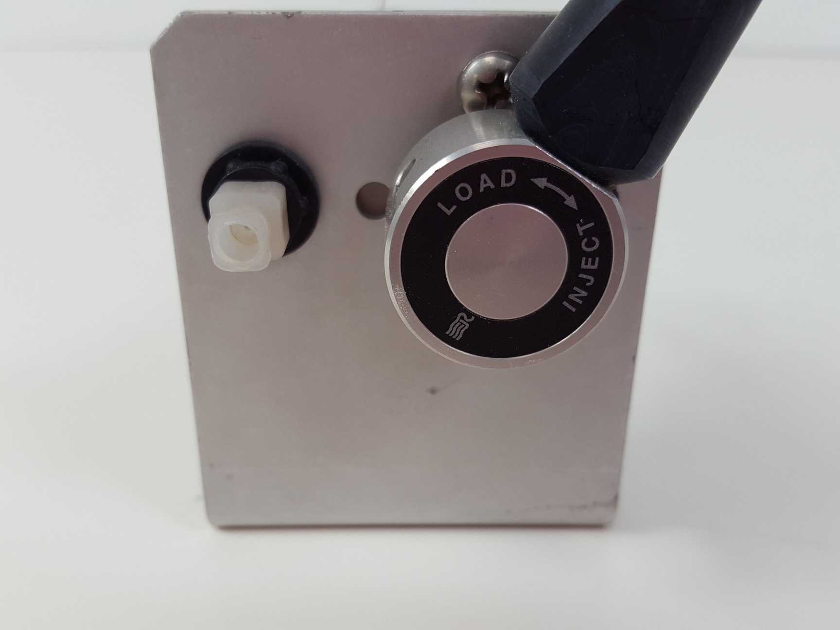 Image of Kontron Instruments HPLC Analysis System - 2x HPLC 360 Autosampler 2 x 325 Pump