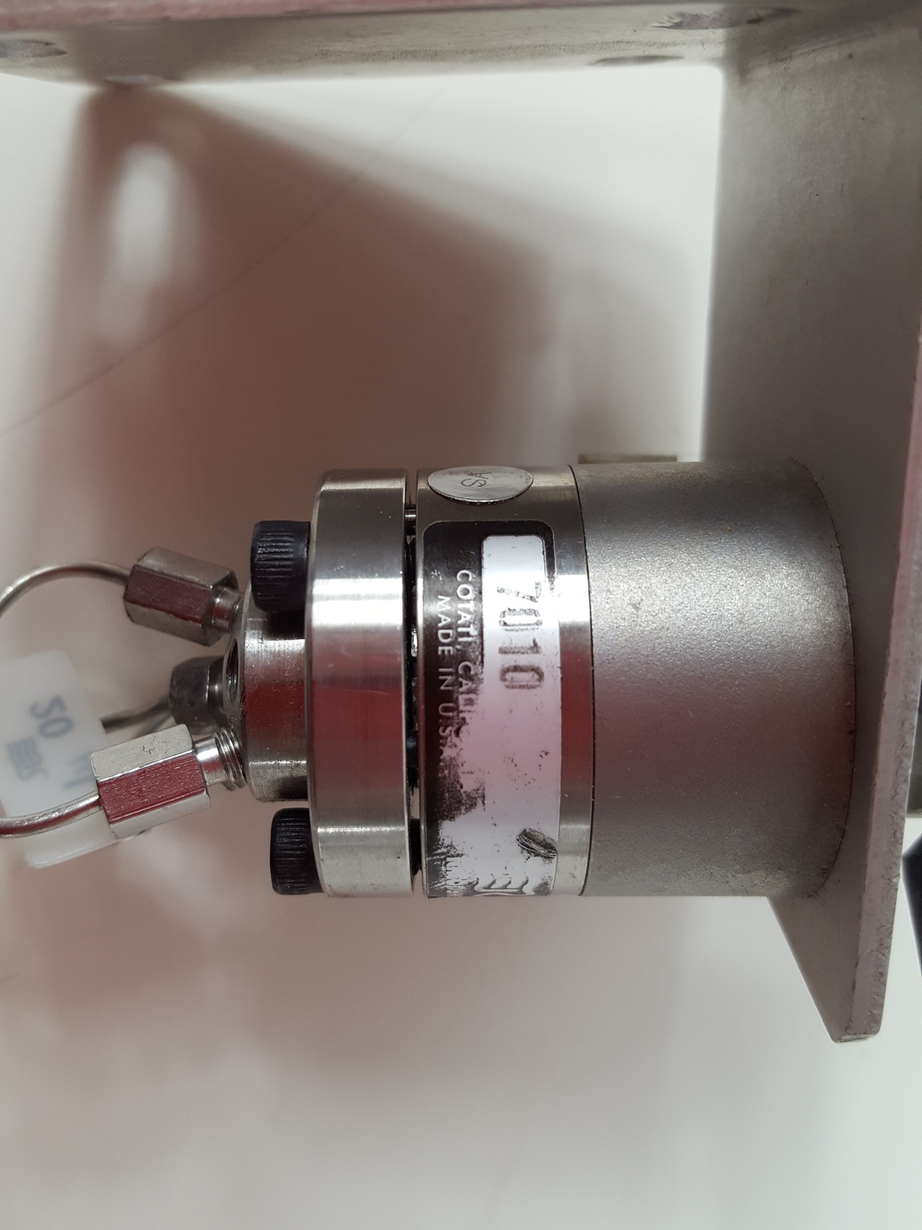 Image of Kontron Instruments HPLC Analysis System - 2x HPLC 360 Autosampler 2 x 325 Pump