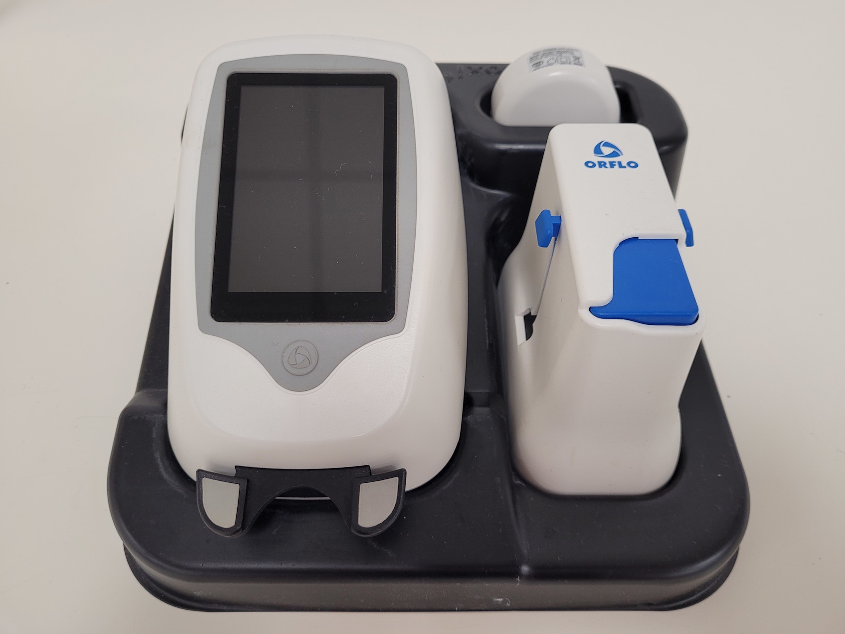 Image of Moxi Z Automated Cell Counter Lab