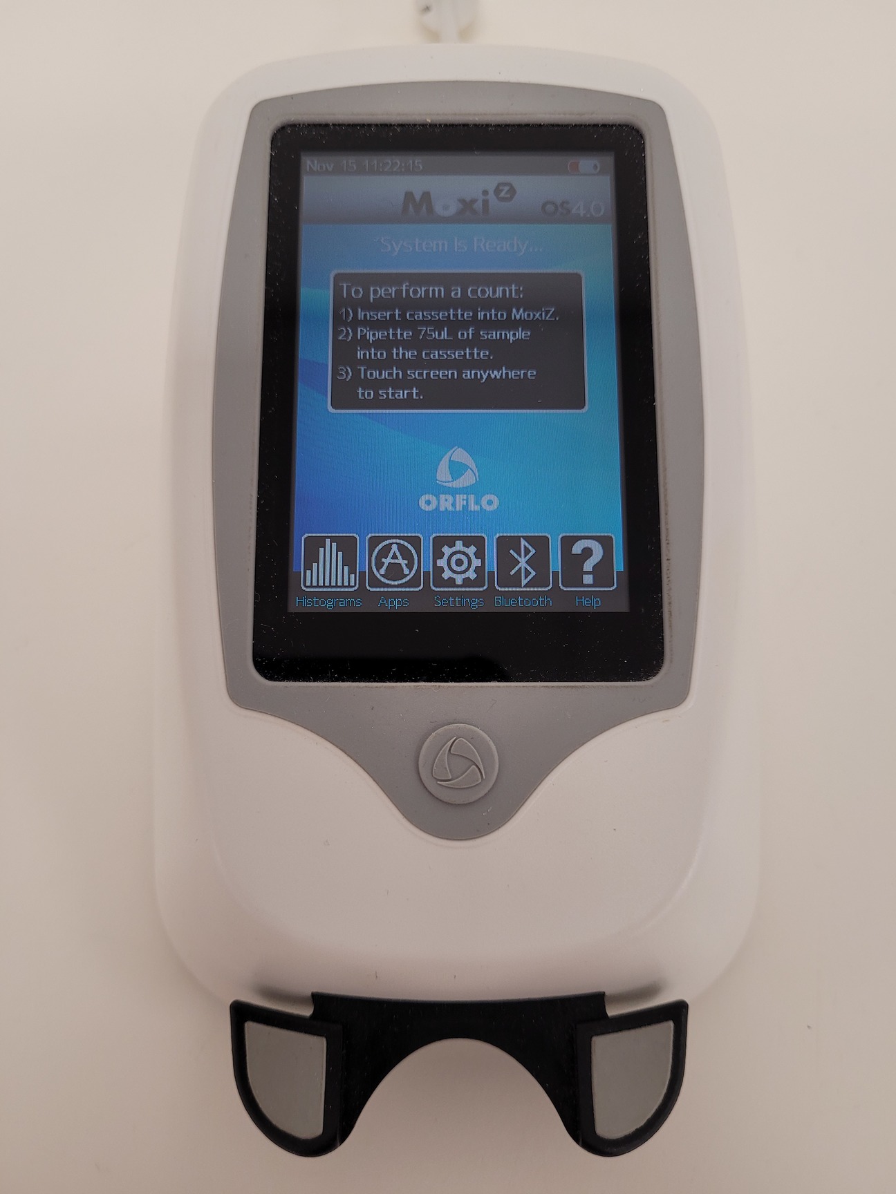 Image of Moxi Z Automated Cell Counter Lab