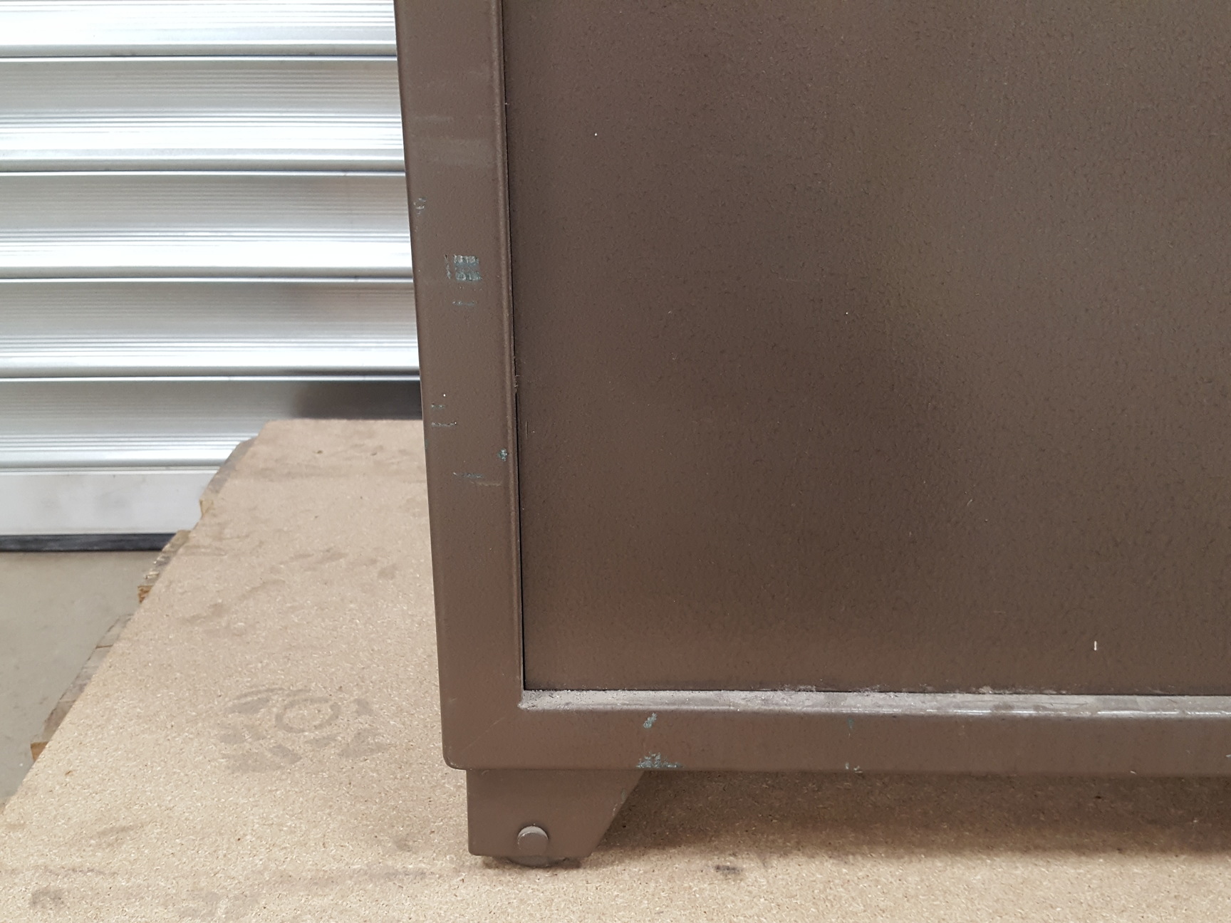 Image of Leabank Royal Safe with Key & Combination Locking System