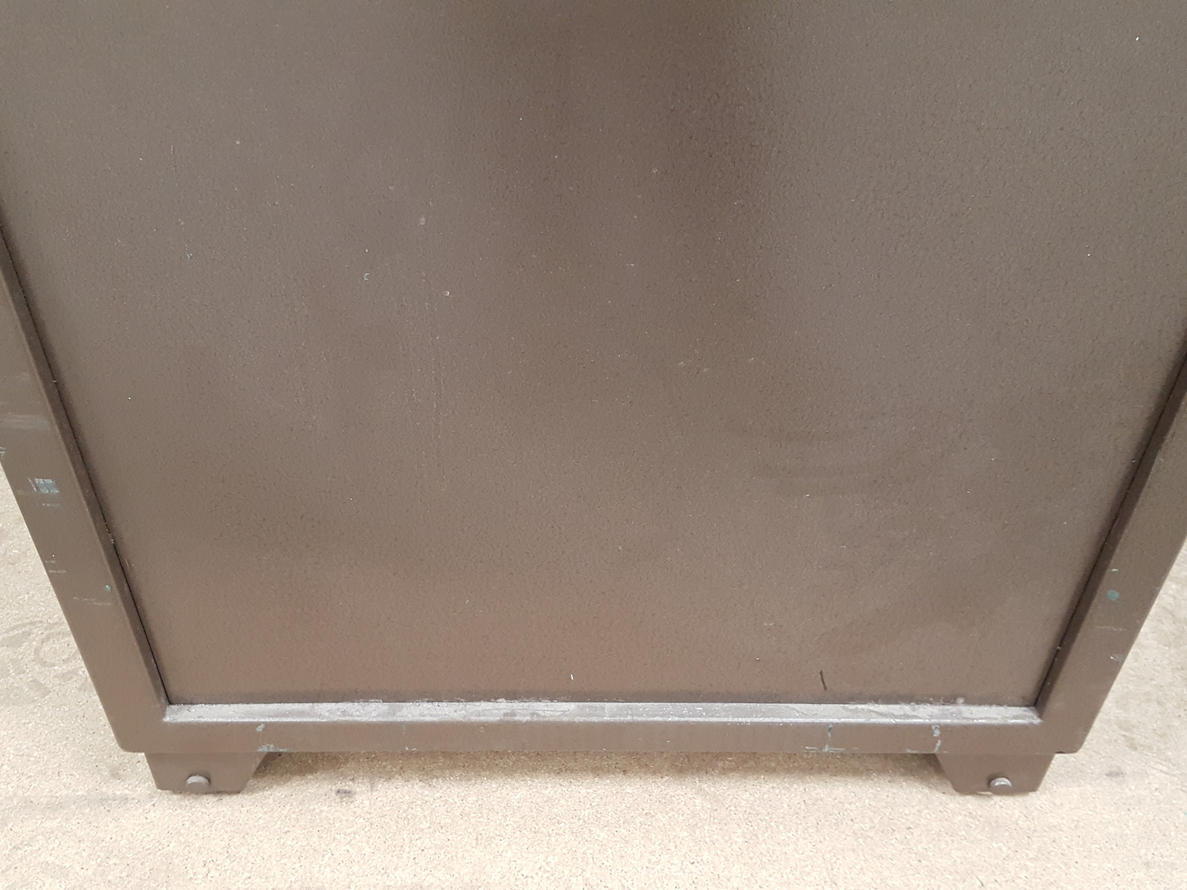 Image of Leabank Royal Safe with Key & Combination Locking System