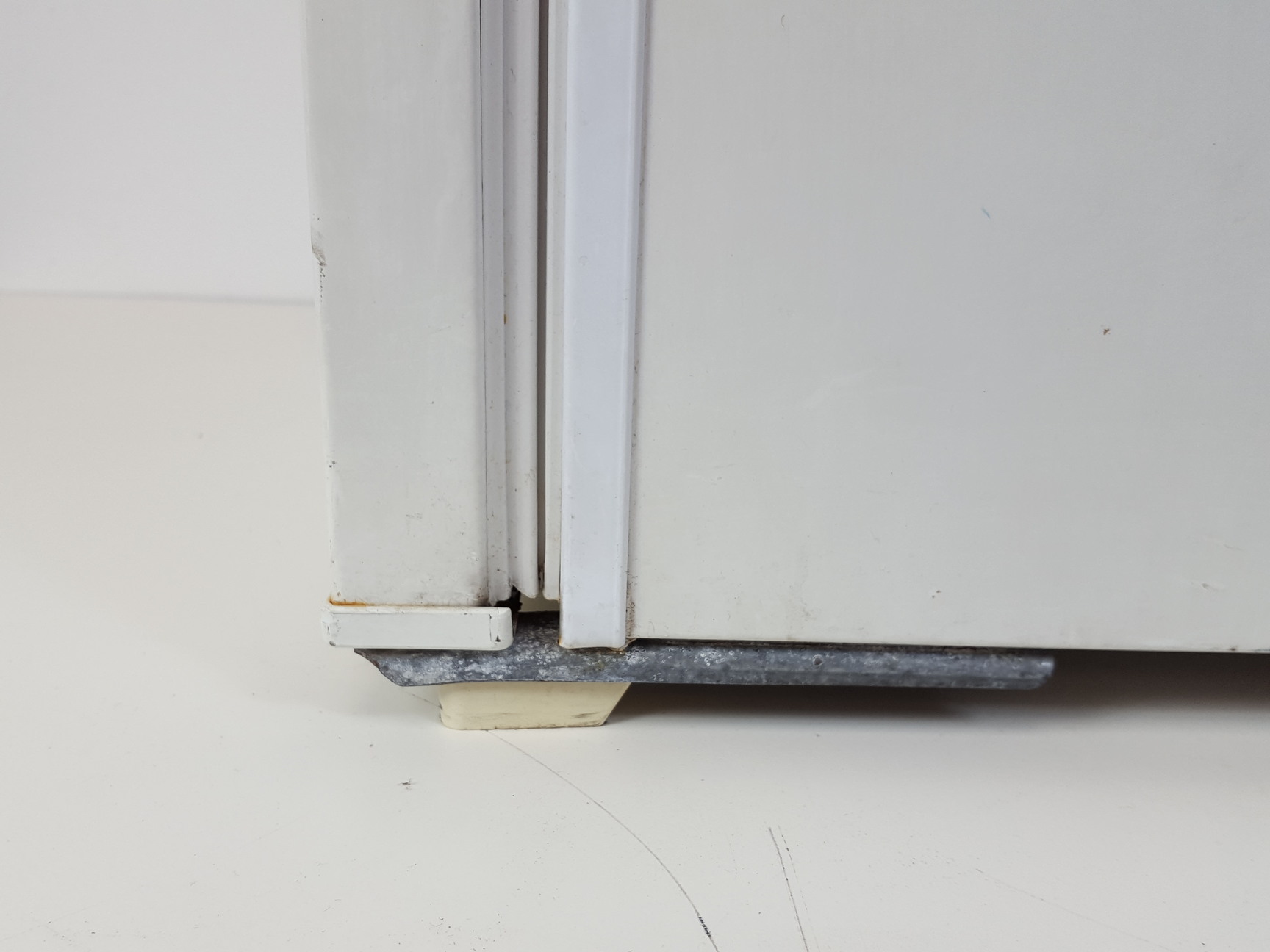 Image of LMS Cooled Laboratory Incubator Model: 305 Lab