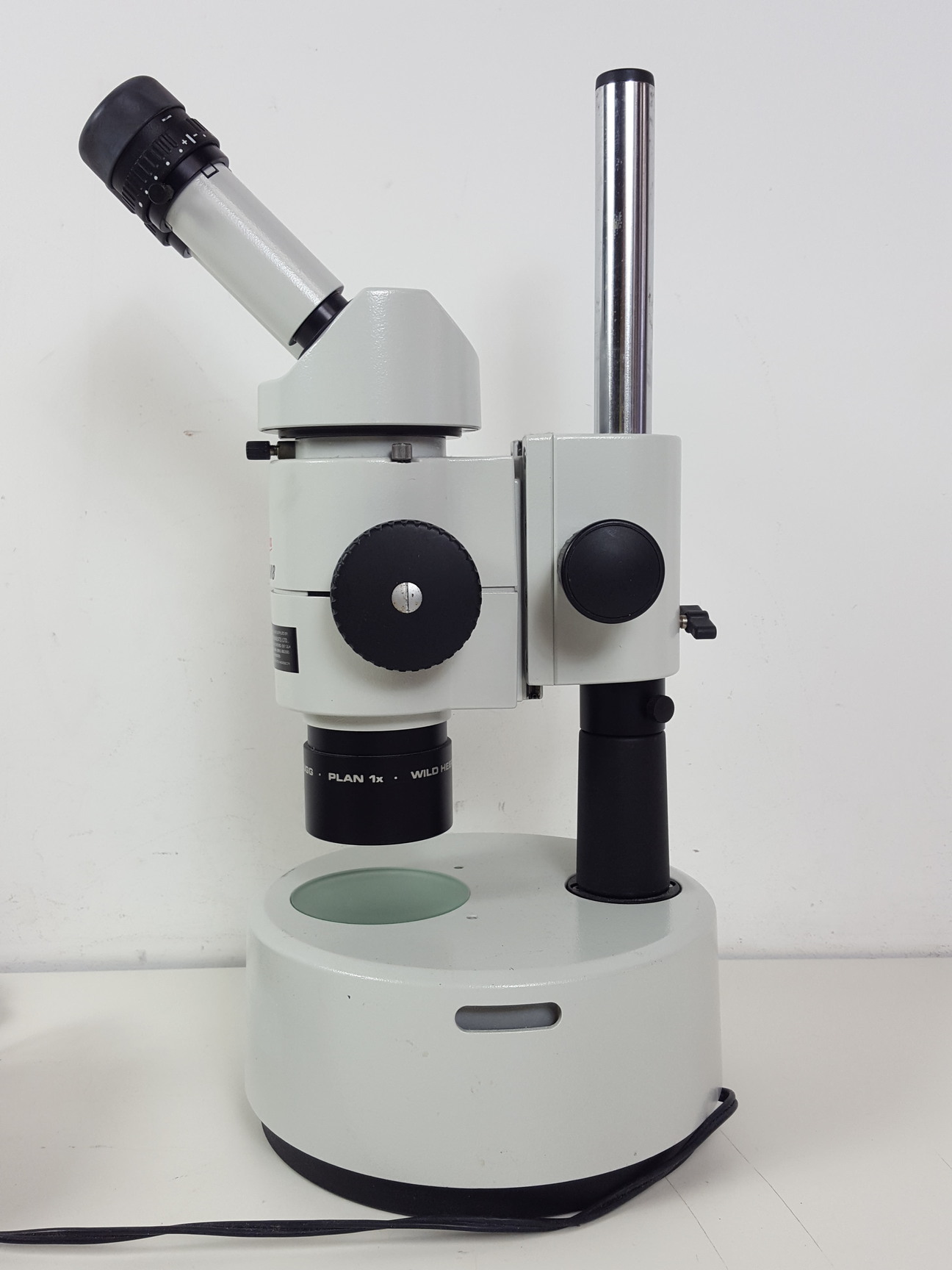 Image of Leica M8 WILD Stereo Zoom Laboratory Microscope with 464 Power Supply Lab