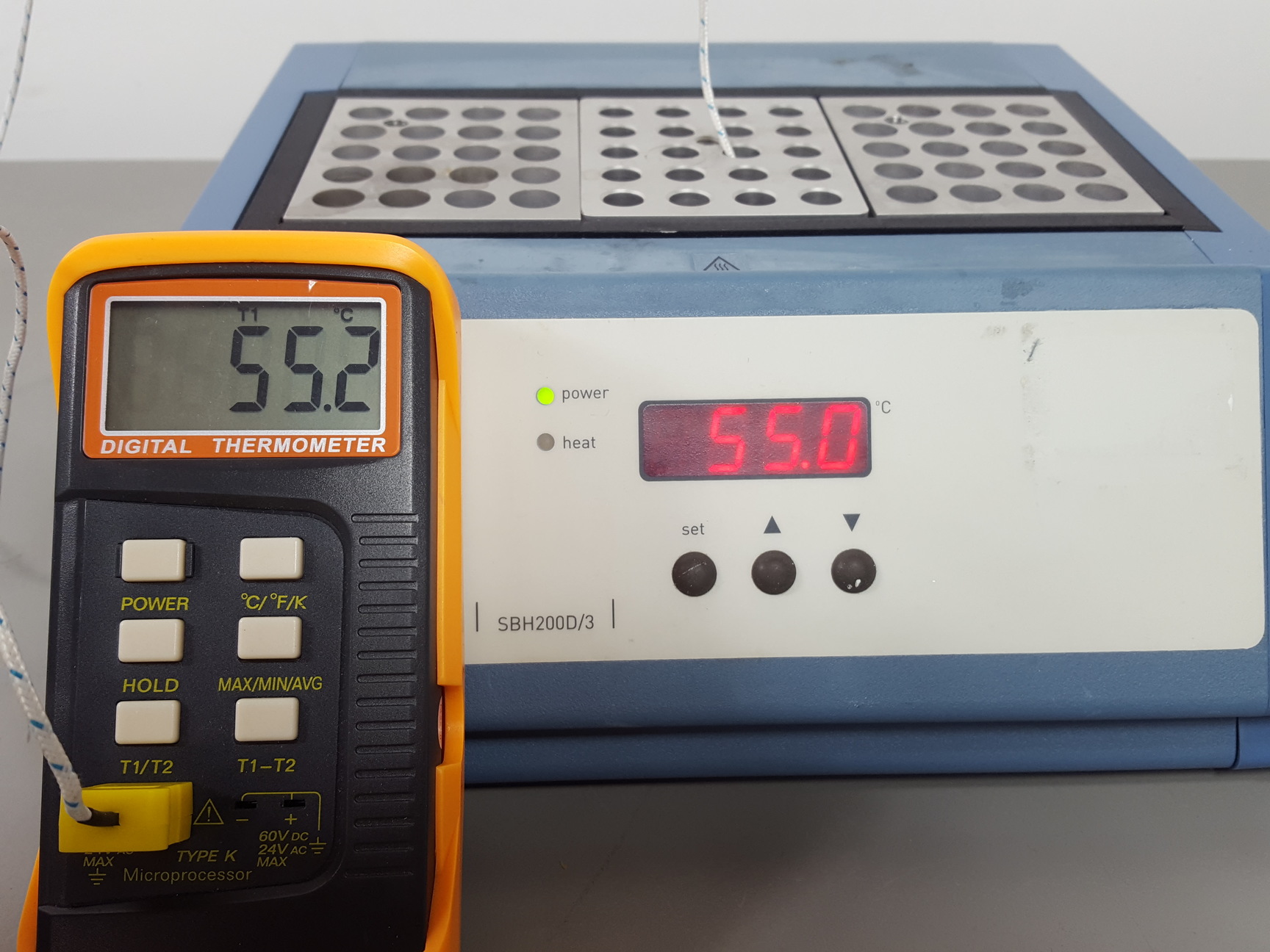 Stuart For Lab Stuart Model SBH200D/3 Dry Block Heater Lab