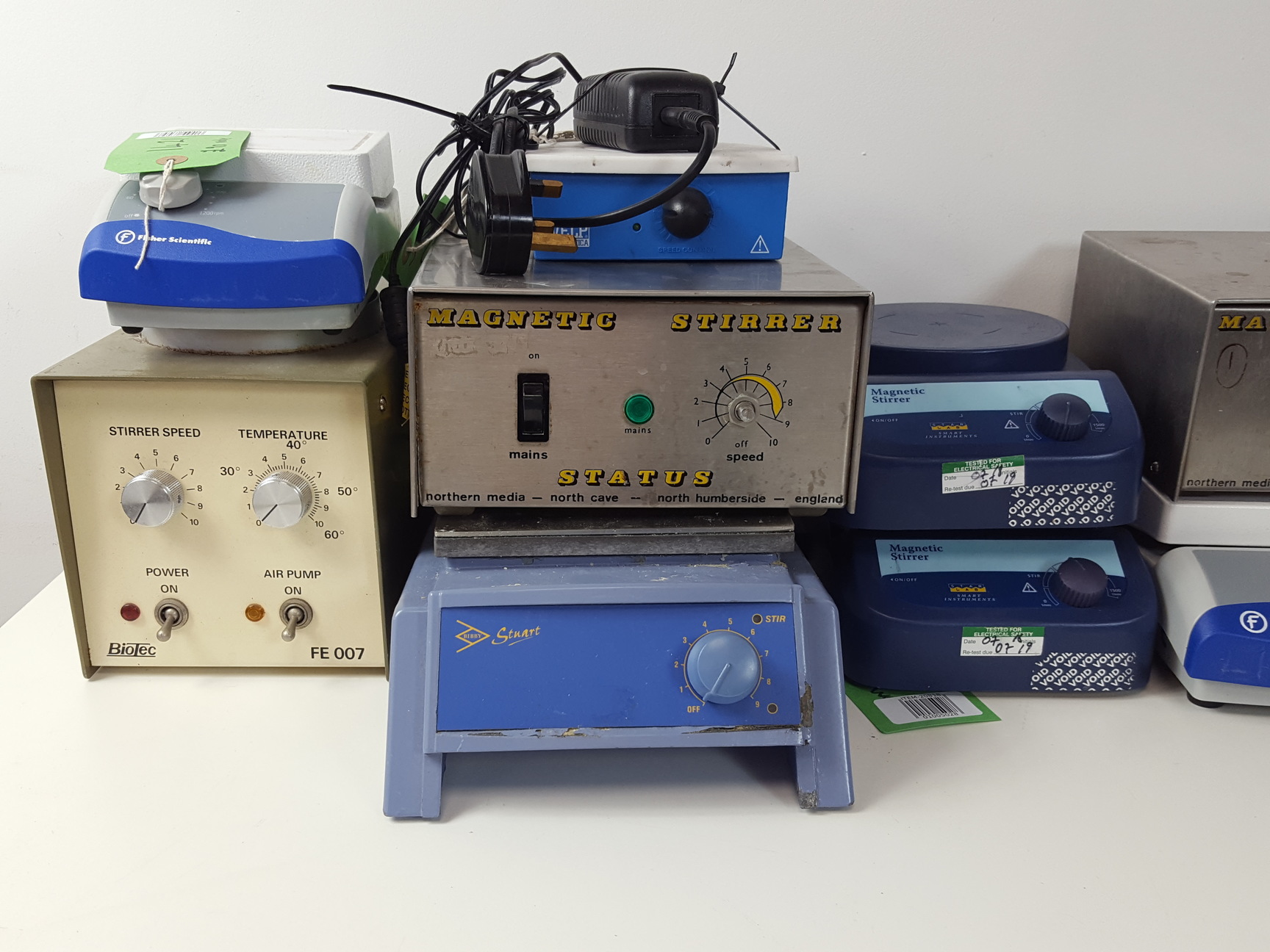 Image of 17 x Laboratory Magnetic Stirrers - Gallenkamp, Stuart, Fisher Grant Lab Job Lot