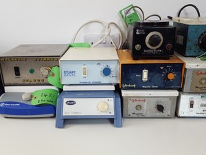 Thumbnail image of 17 x Laboratory Magnetic Stirrers - Gallenkamp, Stuart, Fisher Grant Lab Job Lot