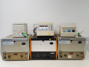 Thumbnail image of 6 x Benchtop Centrifuges - MSE Centaur 2, Heraeus Biofuge A, Eppendorf 5415 Lab
