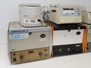 Thumbnail image of 6 x Benchtop Centrifuges - MSE Centaur 2, Heraeus Biofuge A, Eppendorf 5415 Lab