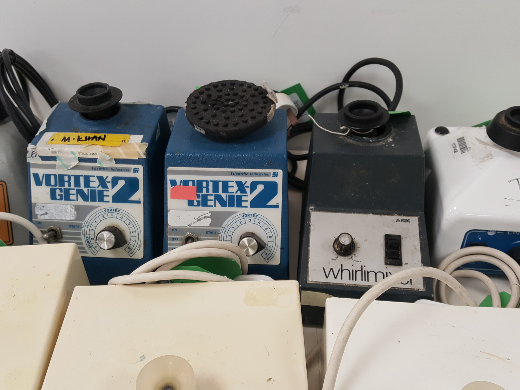 Image of 18 x Laboratory Vortex Mixers - Fisherbrand Fisher Scientific, Stuart, Grant Lab