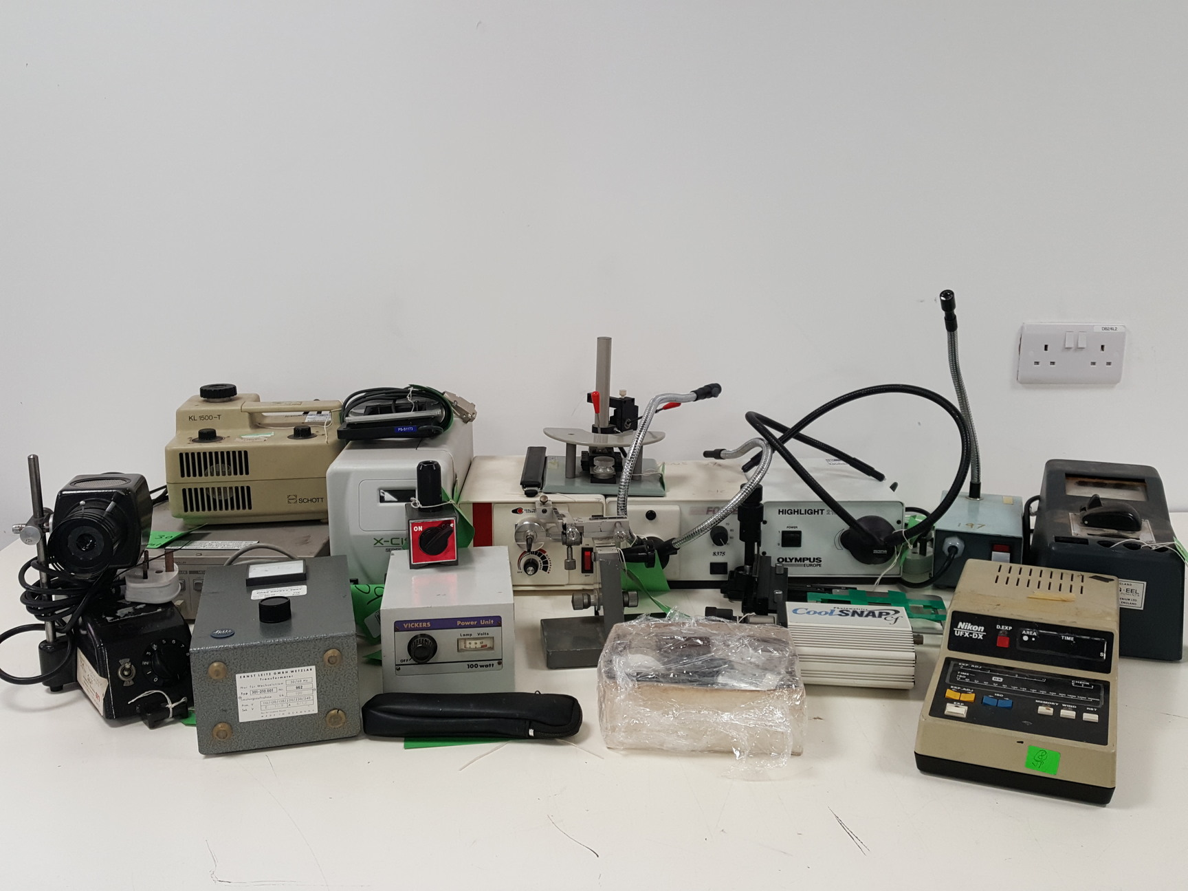 Image of 19x Microscope Light Sources & Accessories - Nikon, Schott, Leitz, Lab Job Lot